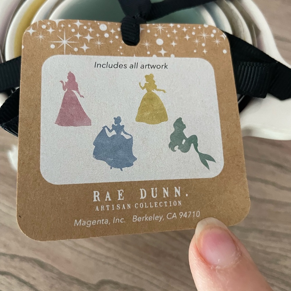 RAE DUNN DISNEY “PRINCESS” MEASURING CUPS